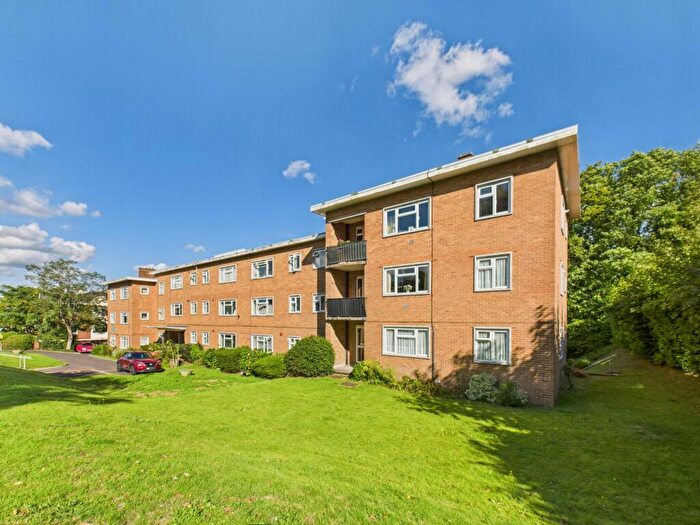 1 Bedroom Flat For Sale In Boltro Road, Haywards Heath, RH16