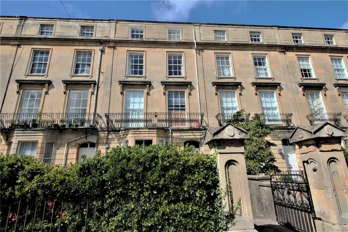 3 Bedroom Property To Rent In Apsley Road, Bristol, BS8