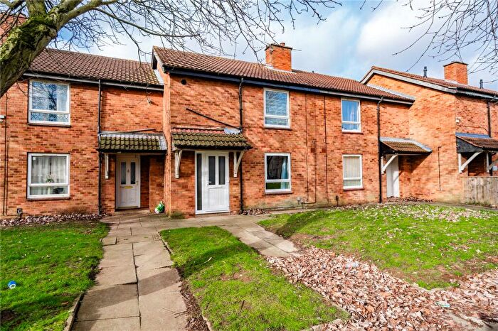 2 Bedroom Terraced House For Sale In Victor Street, Grimsby, Lincolnshire, DN32