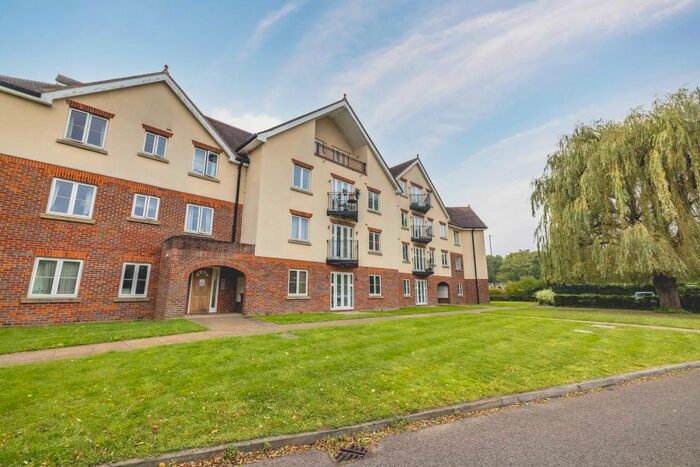 2 Bedroom Flat To Rent In Datchet Meadows, Datchet Road, Slough, SL3