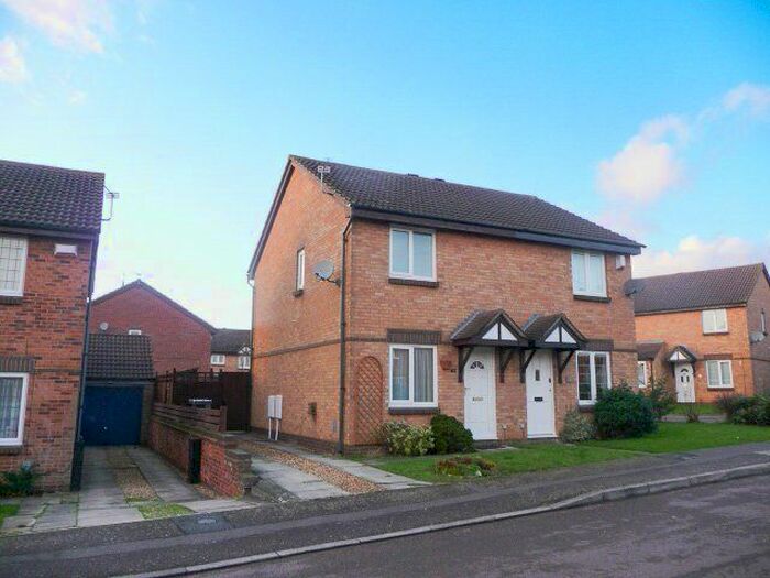 2 Bedroom Semi-Detached House To Rent In Yeoman Meadow, East Hunsbury, Northampton, NN4