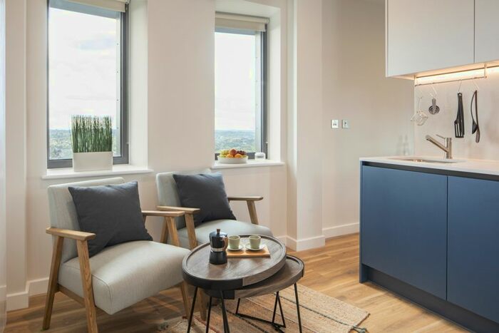 Studio To Rent In College Road, Croydon, CR0