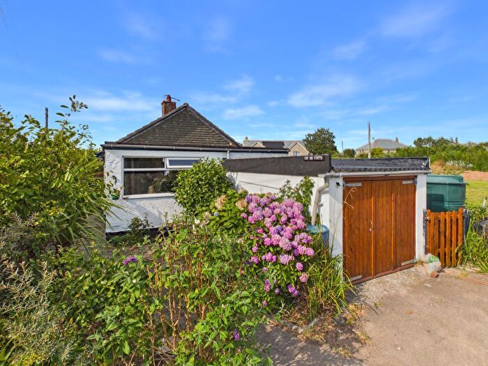 3 Bedroom Bungalow For Sale In Trevean Lane, Penzance, TR20