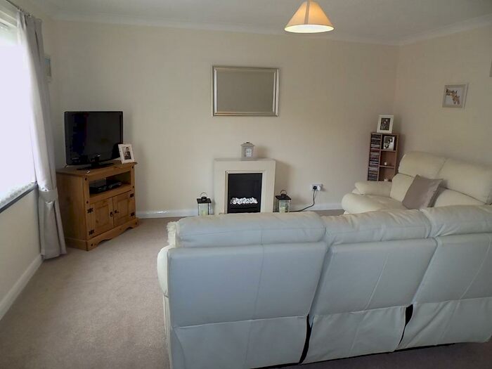 2 Bedroom Flat To Rent In Canal Court, Carlisle, CA2