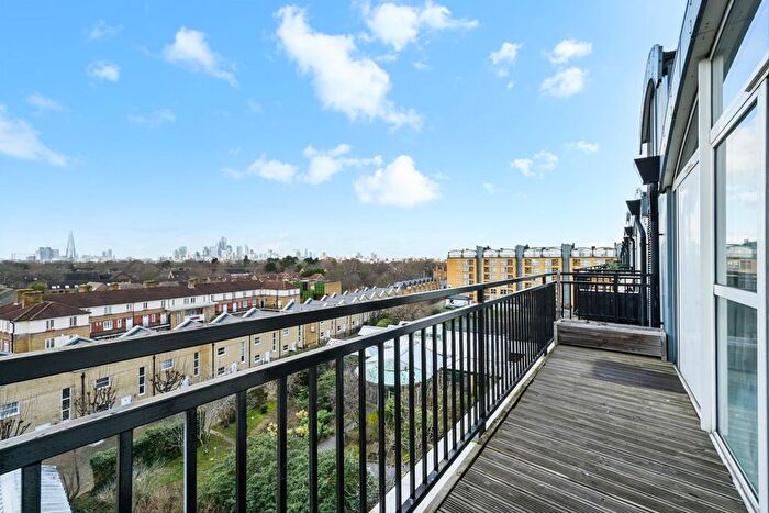 1 Bedroom Flat For Sale In Rotherhithe Street, London, SE16