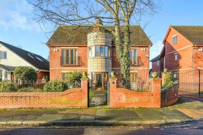 2 Bedroom Flat To Rent In Rosemary Lane, Liverpool L37