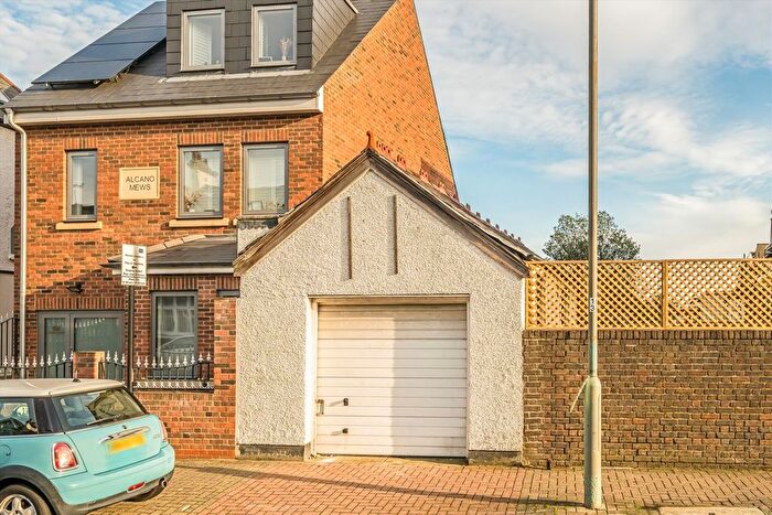 Property For Sale In Montana Road, Tooting Bec, SW17