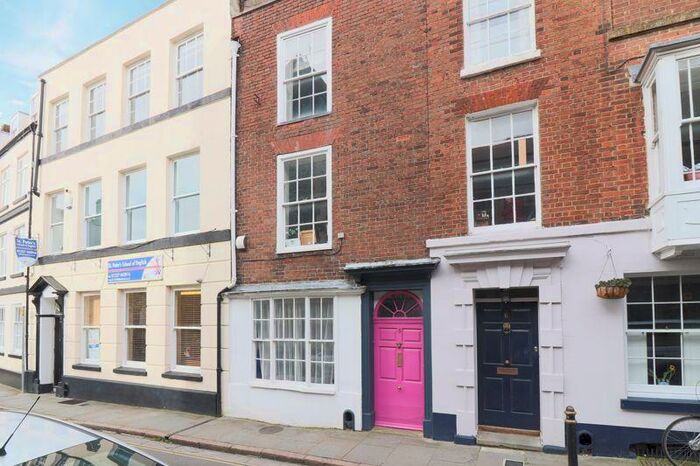 3 Bedroom Terraced House To Rent In Canterbury, CT1