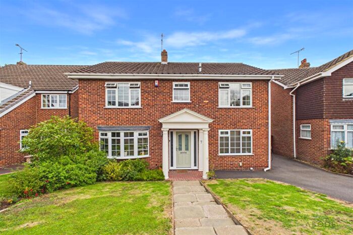 4 Bedroom Detached House For Sale In The Park Pale, Tutbury, DE13
