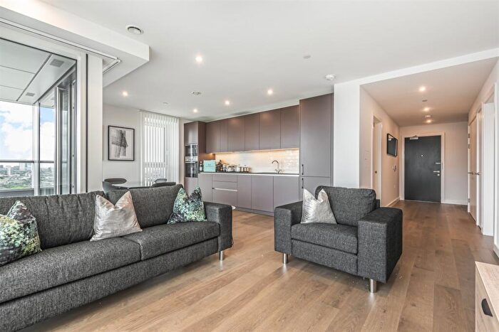 2 Bedroom Apartment To Rent In Hurlock Heights, Elephant Park, SE17