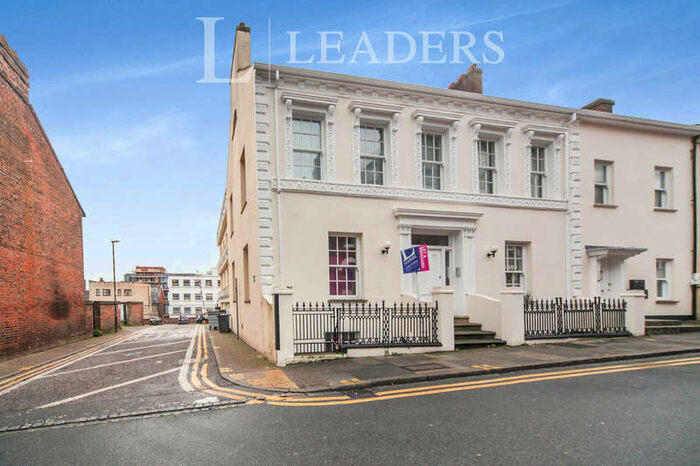 1 Bedroom Flat To Rent In 1 Bed Apartment - George Street West - Central Luton, LU1
