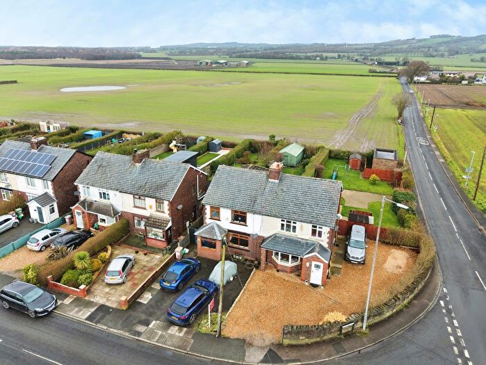 4 Bedroom Semi-detached House For Sale In Higher Lane, Crank, St Helens, WA11