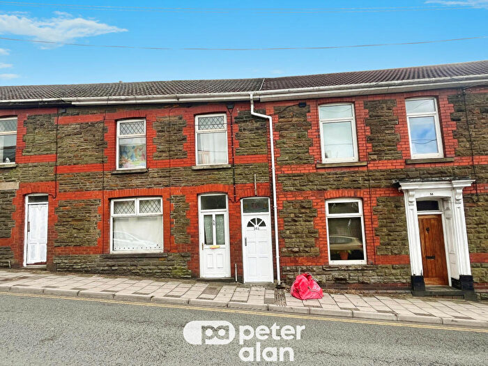 2 Bedroom House To Rent In High Street, Tonyrefail, Porth, CF39