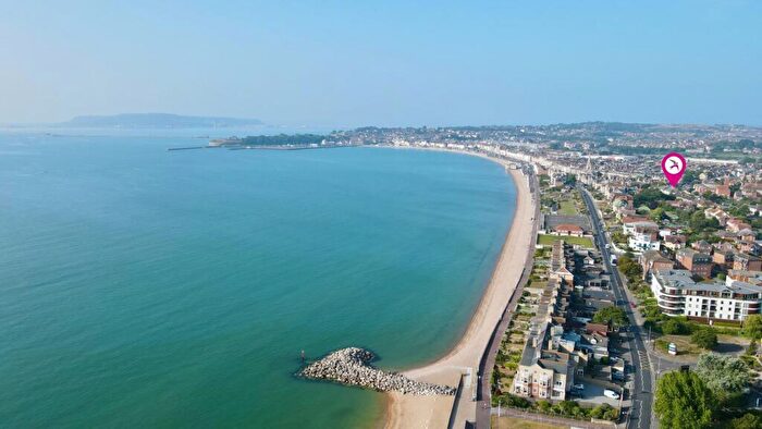 2 Bedroom Apartment For Sale In Stanton Court, Melcolmbe Av, Weymouth, DT4