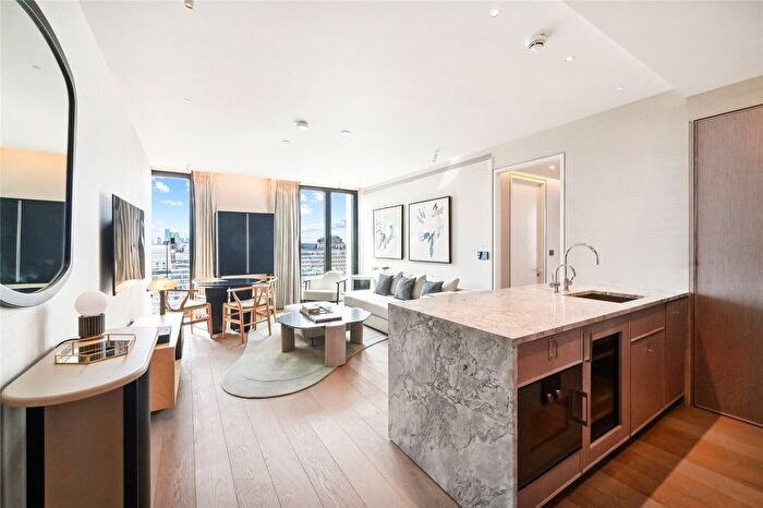 2 Bedroom Flat To Rent In The Residence At Mandarin Oriental, Mayfair, London, W1S