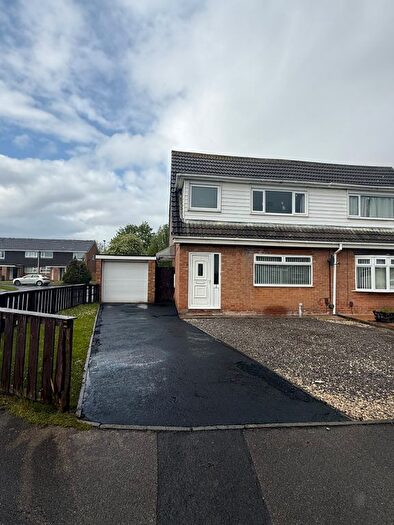 3 Bedroom Semi-Detached House To Rent In Hazel Slade, Eaglescliffe, TS16