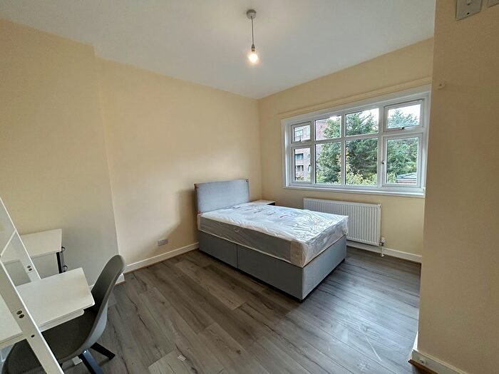 Property To Rent In Woodberry Grove, London, N4