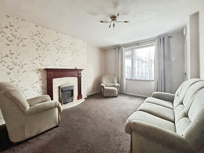 2 Bedroom Terraced House For Sale In Egham Road, London, E13