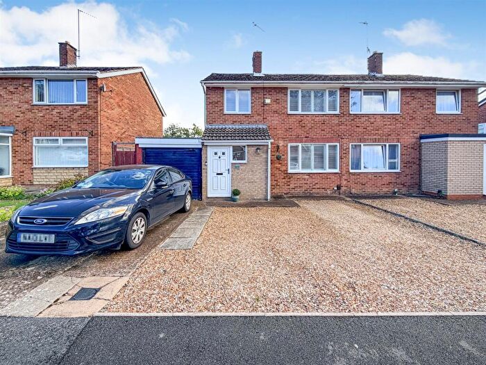 3 Bedroom Semi-Detached House For Sale In Glyndebourne Gardens, Corby, NN18