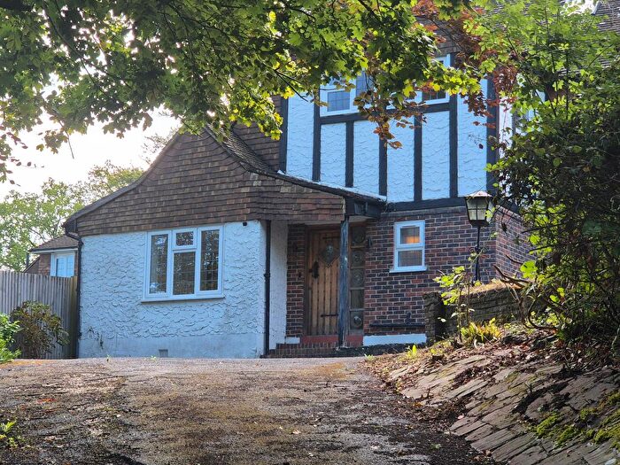 5 Bedroom Property To Rent In Hermitage Road, Kenley, CR8