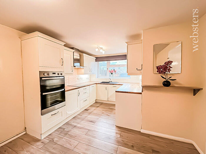 3 Bedroom Terraced House To Rent In Ormesby Road, Norwich, NR10