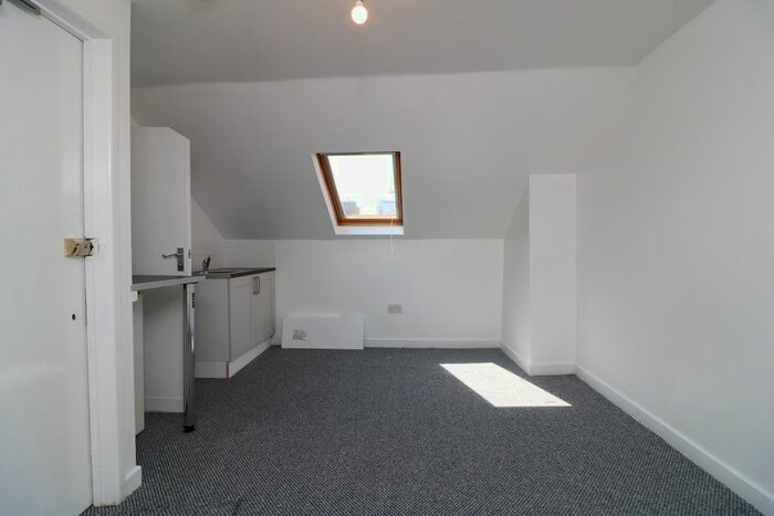 1 Bedroom Flat To Rent In Lewisham High Street, London, SE13