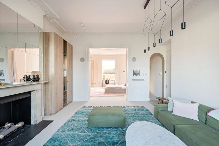 1 Bedroom Flat To Rent In Holland Park Avenue, London, W11