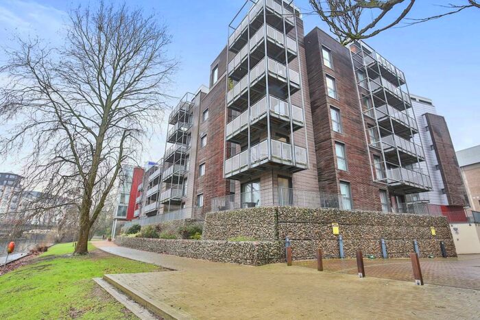 1 Bedroom Apartment To Rent In Ashman Bank, Geoffrey Watling Way, Norwich, NR1