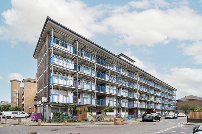 1 Bedroom Flat To Rent In Wadeson Street, , Tower Hamlets, London, E2