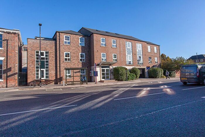 2 Bedroom Flat To Rent In Paragon House, York, YO10