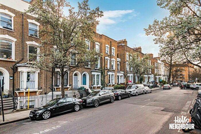 2 Bedroom Flat To Rent In Beresford Road, London, N5