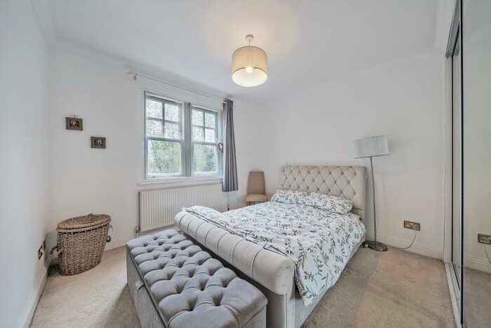 2 Bedroom Apartment To Rent In Exeter Road London, NW2