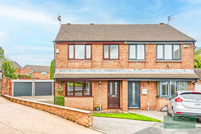 3 Bedroom Semi-Detached House For Sale In Poplar Close, Rishton, Blackburn, BB1