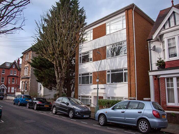 Studio To Rent In Brecon Court, Selborne Place, Hove, BN3