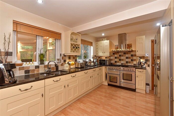 4 Bedroom Semi-detached House For Sale In Hazelwood Close, Tunbridge Wells, Kent, TN2