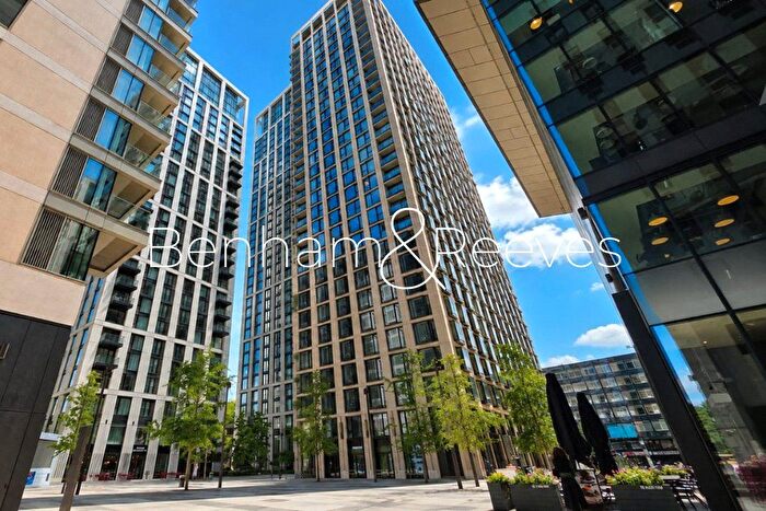 1 Bedroom Flat To Rent In Casson Square, Waterloo, SE1