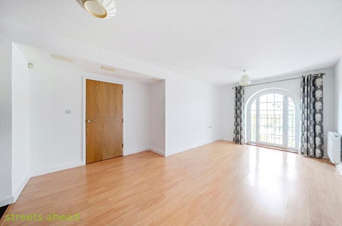 2 Bedroom Apartment To Rent In Angel Court, Addiscombe Road, Croydon, CR0