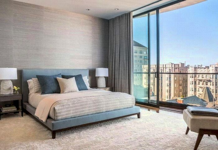 2 Bedroom Flat To Rent In Kings Gate Walk, London, SW1E