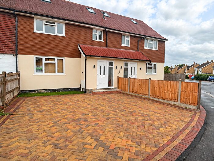 4 Bedroom Semi Detached House For Sale In Staplehurst, Kent, TN12