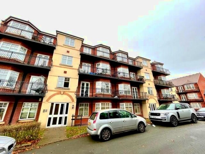 2 Bedroom Flat To Rent In Pennant Court, Penn Road, Wolverhampton WV3