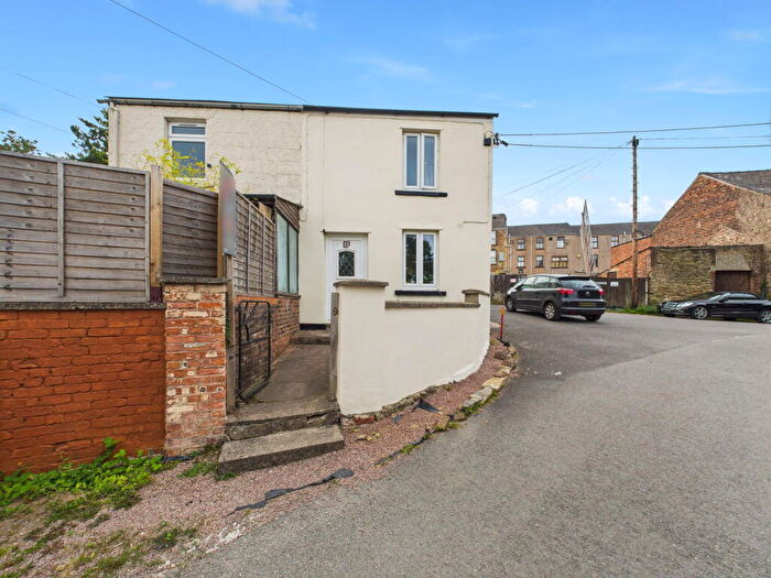 2 Bedroom Semi-Detached House For Sale In Foundry Road, Cinderford, GL14