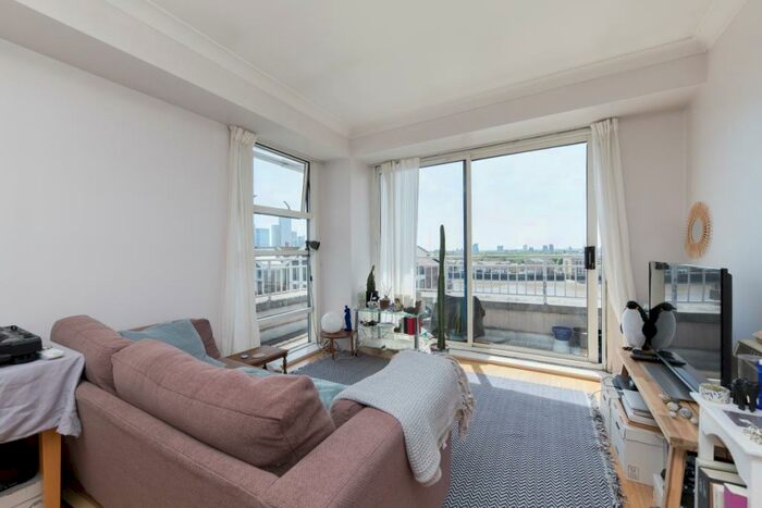 1 Bedroom Flat To Rent In Unicorn Building, Jardine Road, E1W