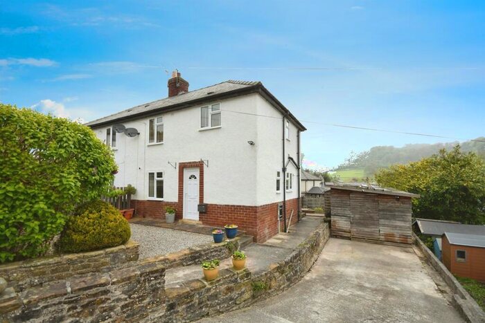 3 Bedroom Semi-Detached House For Sale In Denman Crescent, Stoney Middleton, Hope Valley, S32