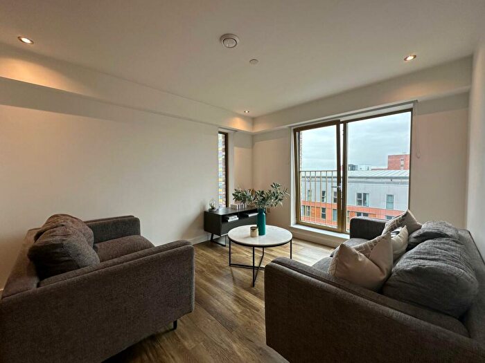 2 Bedroom Apartment To Rent In The Astley Manchester, M1