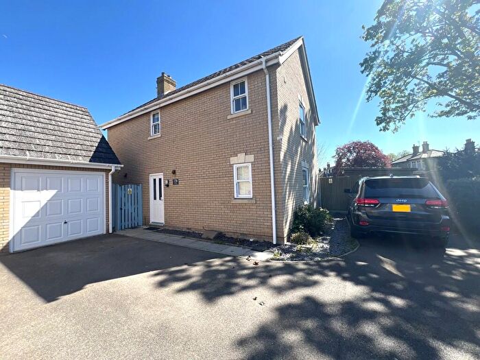 3 Bedroom Detached House For Sale In Station Street, Chatteris, Cambs., PE16