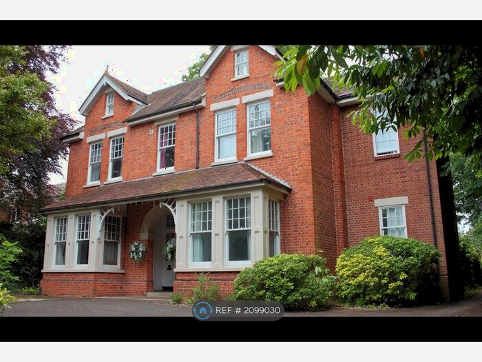 2 Bedroom Flat To Rent In St. Peters Hill, Caversham, Reading, RG4