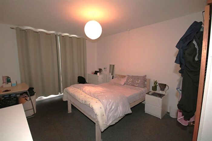 5 Bedroom Terraced House To Rent In Long Acre Close, Canterbury, CT2