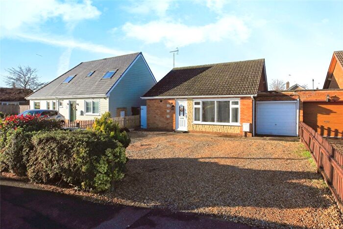2 Bedroom Link Detached House For Sale In Peterborough Road, Peterborough, Cambridgeshire, PE6
