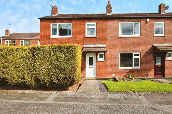 3 Bedroom End Of Terrace House For Sale In Upper Rye Close, Whiston, Rotherham, South Yorkshire, S60