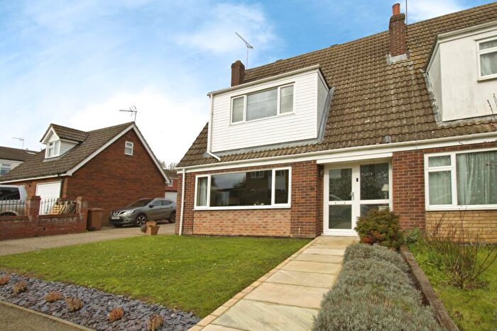 4 Bedroom Semi Detached House For Sale In Birch Road, Stowmarket, IP14